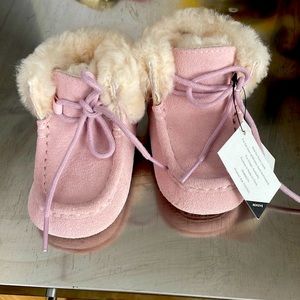 Ugg baby boots never worn
